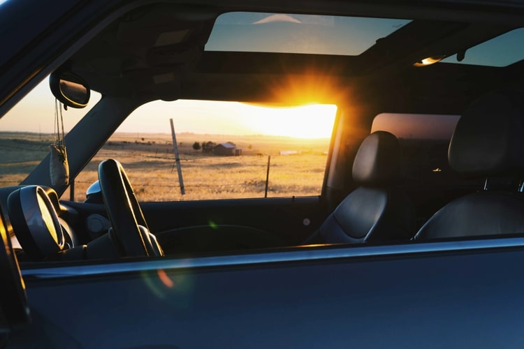 AVIS Car